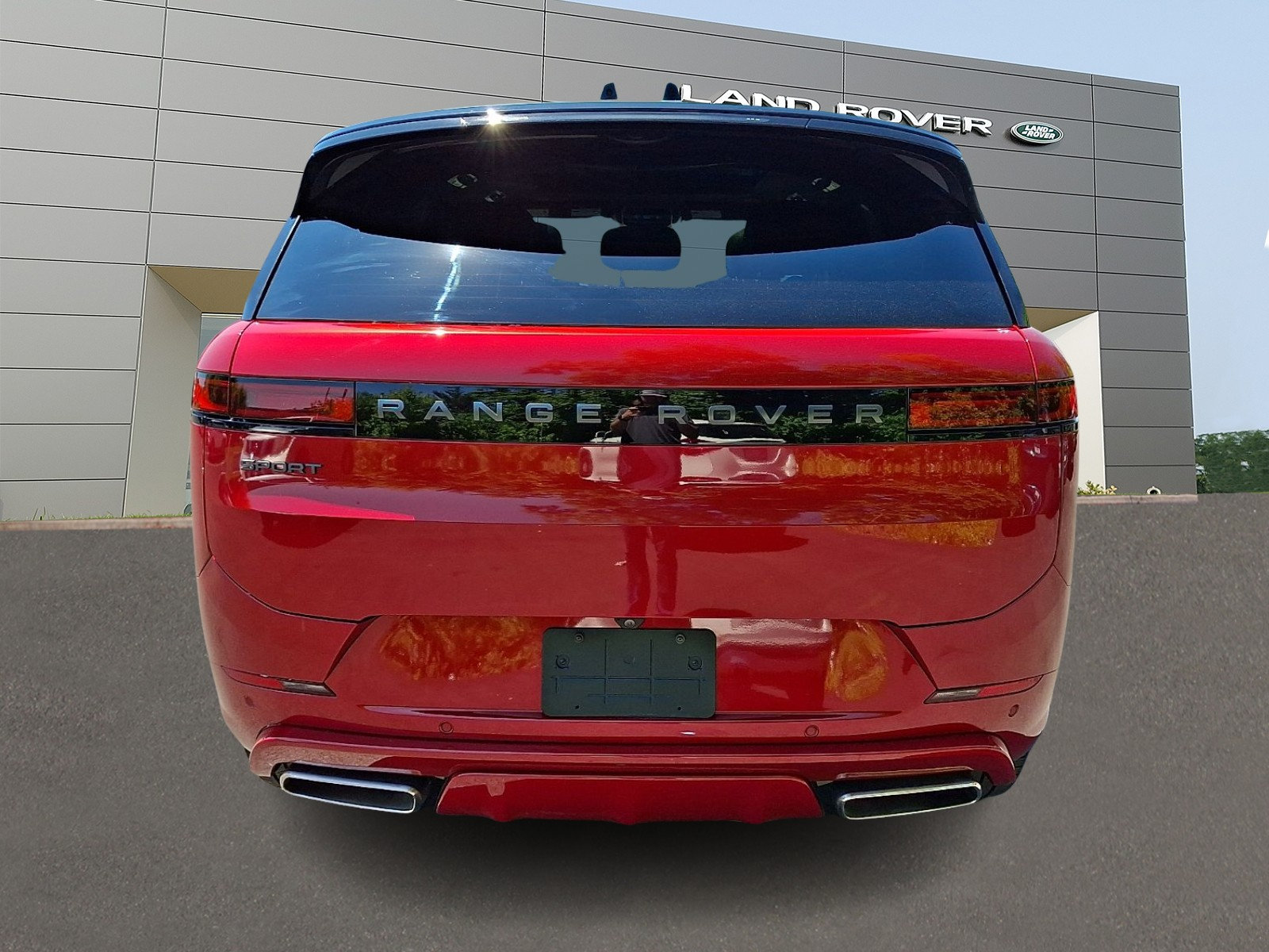 Used 2025 Land Rover Range Rover Sport Dynamic SE AWD/4WD image 7