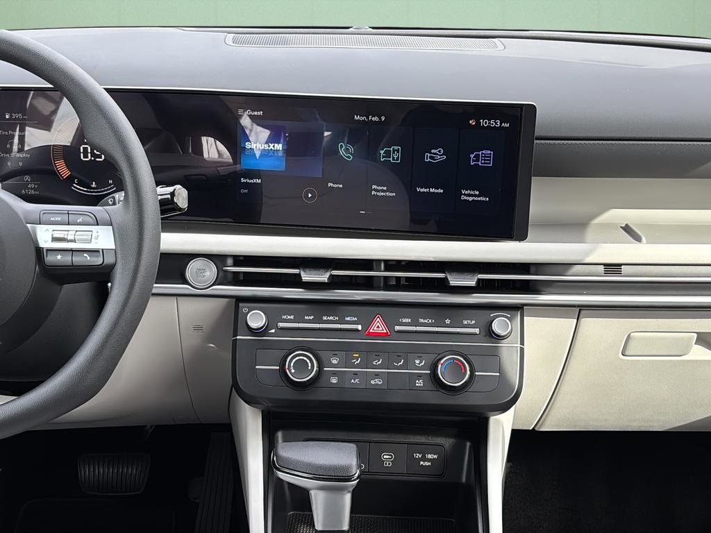 Certified 2025 Hyundai Tucson SE image 22