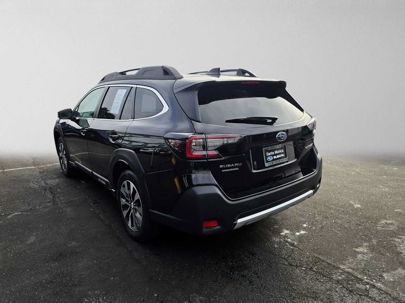 Certified 2024 Subaru Outback Limited AWD/4WD image 5