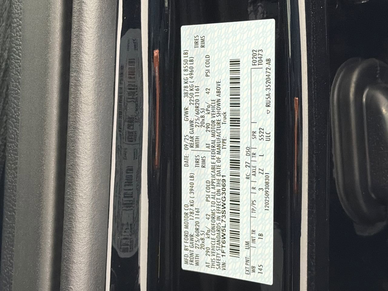 New 2025 Ford F150 Lightning Lariat image 42