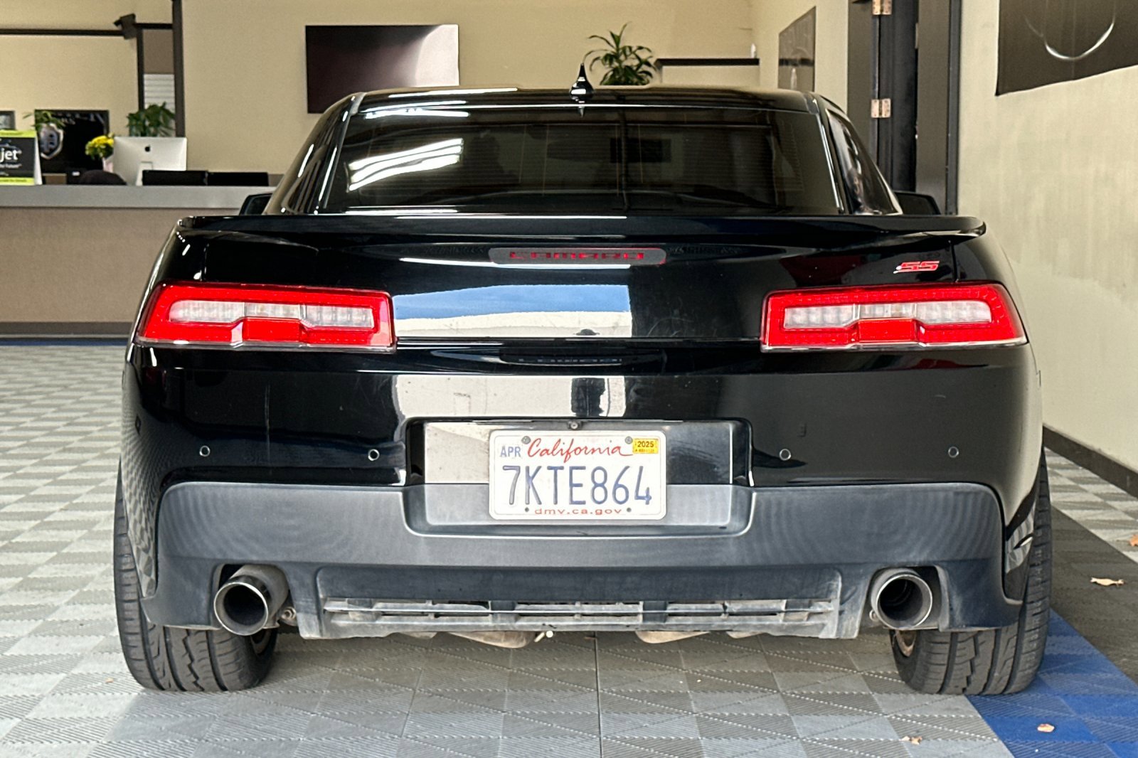 Used 2015 Chevrolet Camaro SS image 5