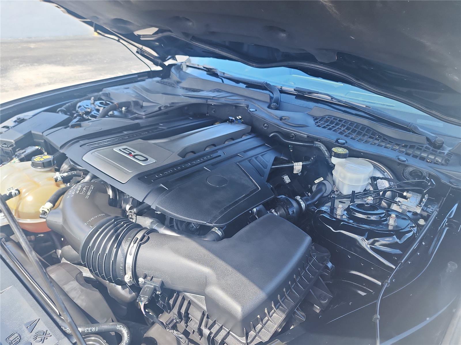 Certified 2020 Ford Mustang GT RWD image 23