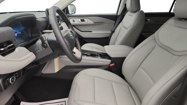New 2026 Ford Explorer Active w/ Active Comfort Package image 11