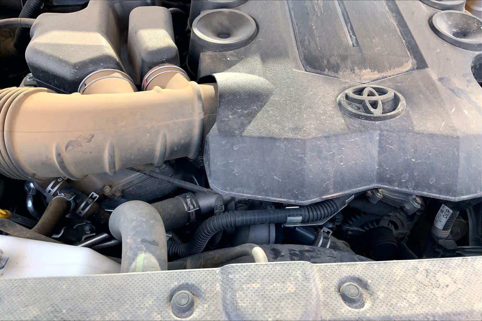 Used 2018 Toyota 4Runner Limited RWD image 32