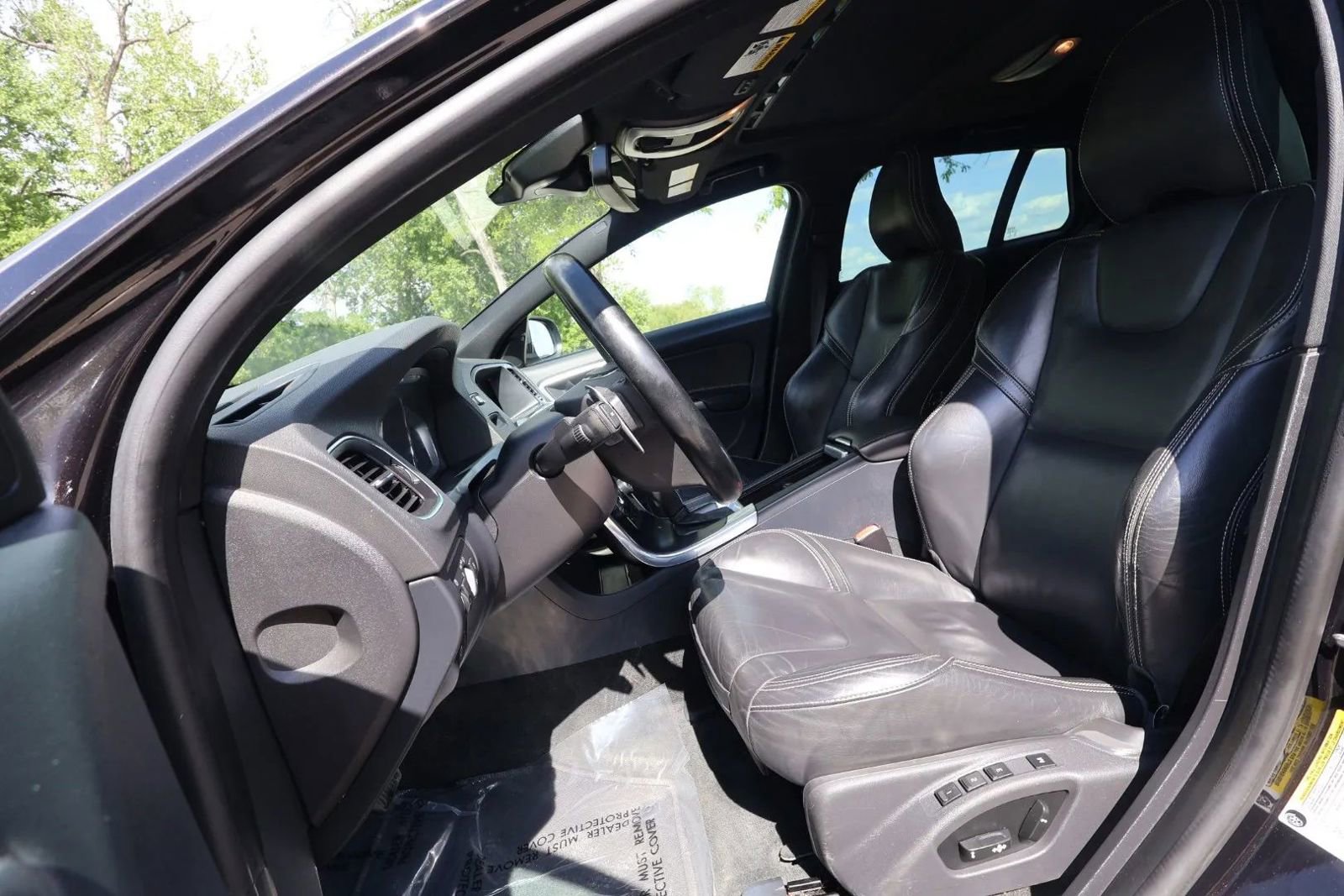 Used 2015 Volvo V60 T5 Premier Plus AWD/4WD image 11