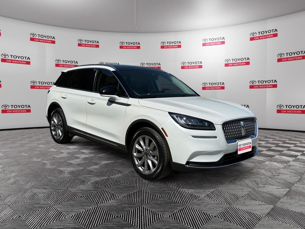 Used 2022 Lincoln Corsair AWD w/ Premium Package image 1