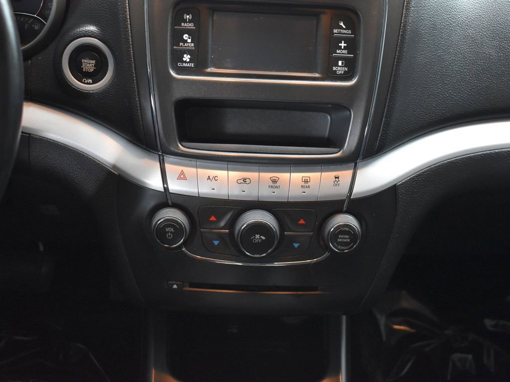 Used 2018 Dodge Journey SE w/ Popular Equipment Group image 21