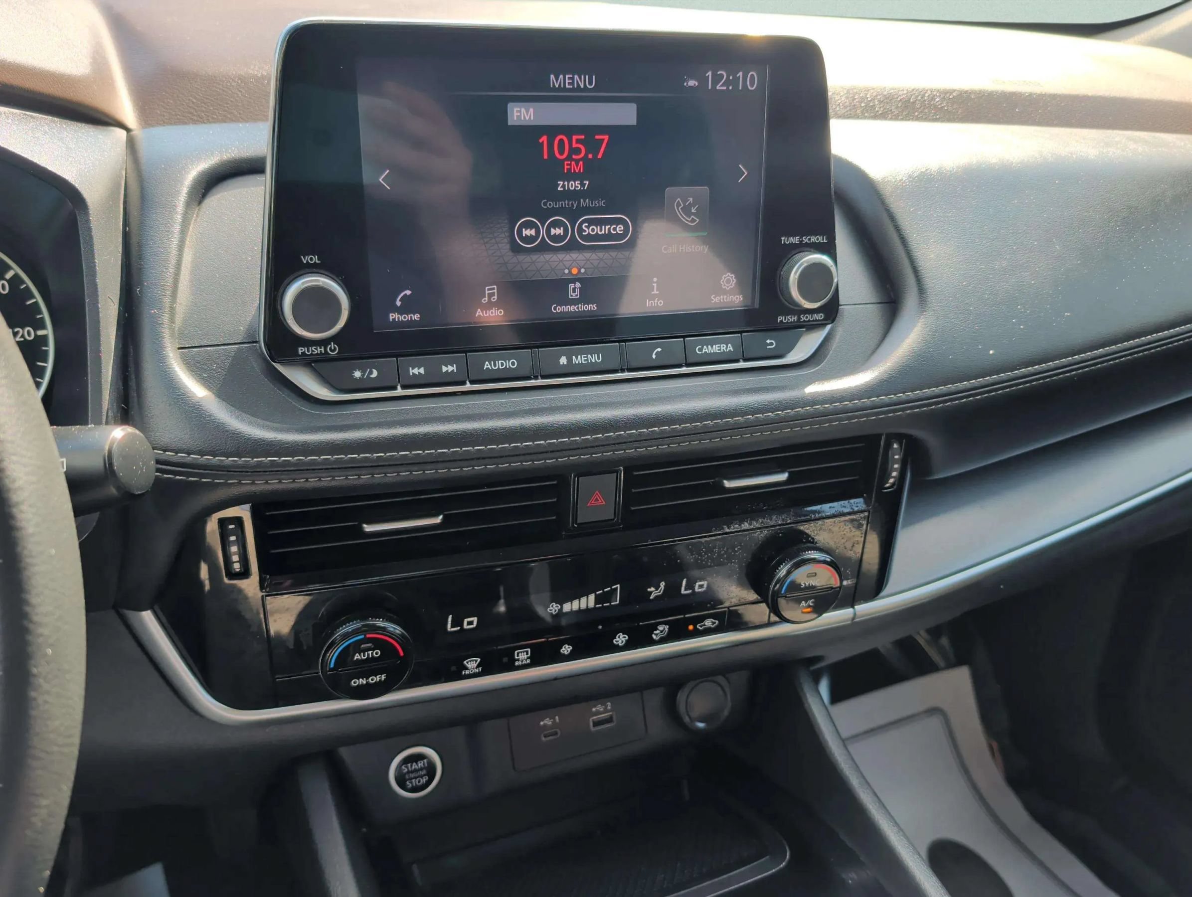 Used 2022 Nissan Rogue SV FWD image 14