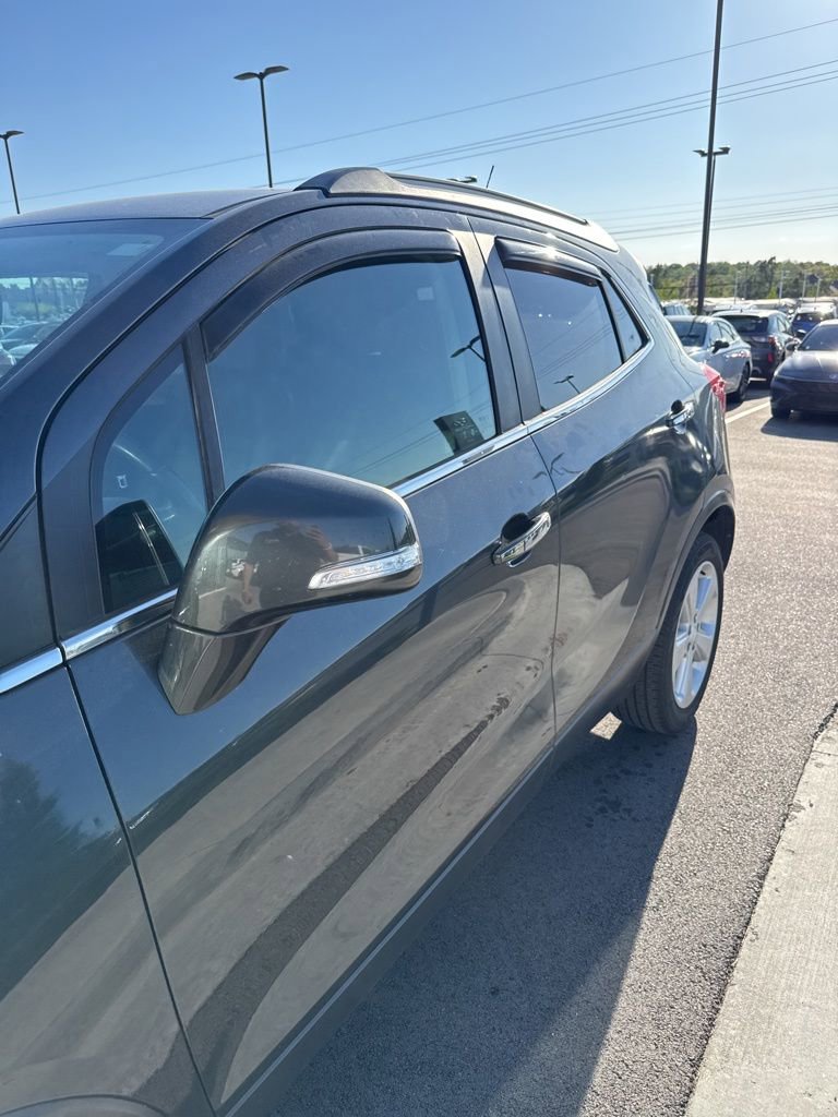 Used 2016 Buick Encore FWD image 4