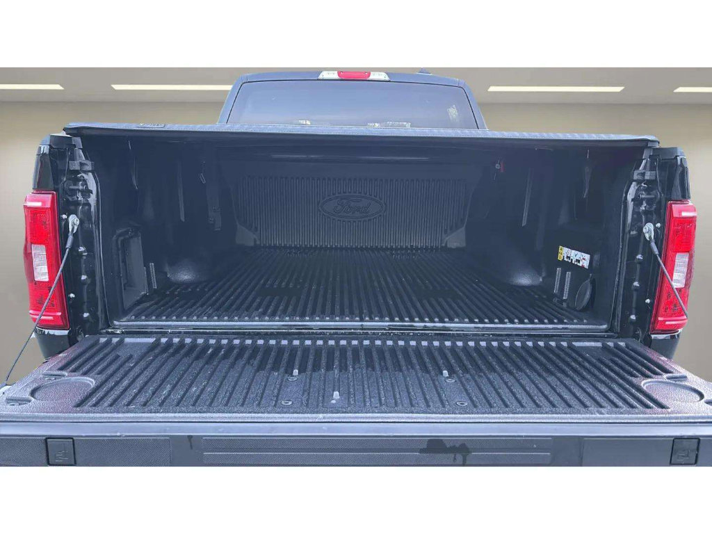Used 2023 Ford F150 XLT w/ Equipment Group 302A High image 9