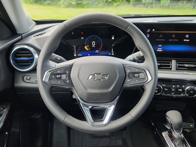 New 2026 Chevrolet Trax LT w/ Driver Confidence Package FWD image 21