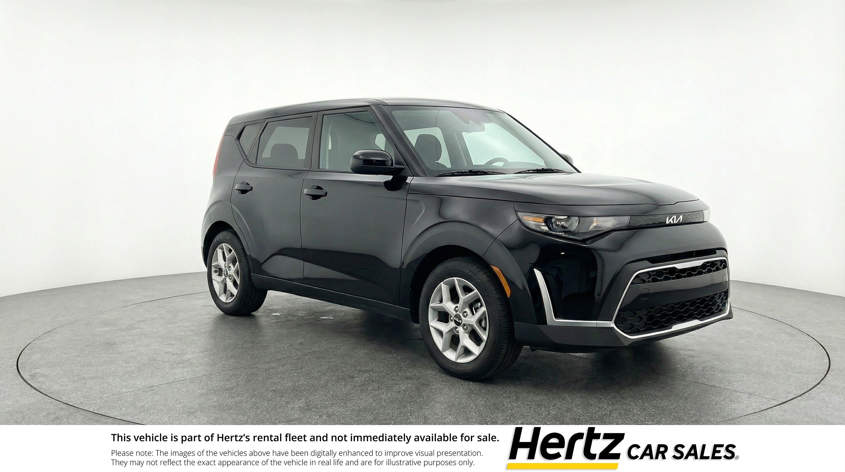 Used 2025 Kia Soul LX w/ LX Technology Package FWD image 1