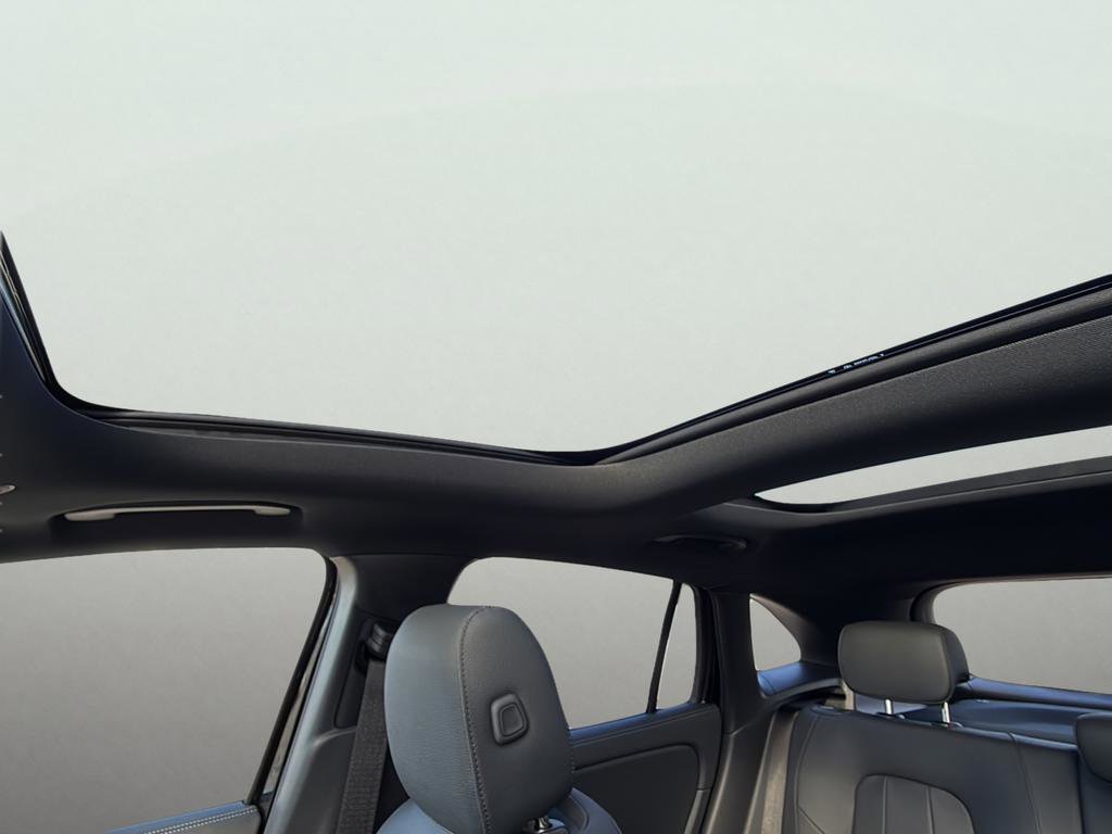 New 2026 Mercedes-Benz GLA 250 4MATIC image 18