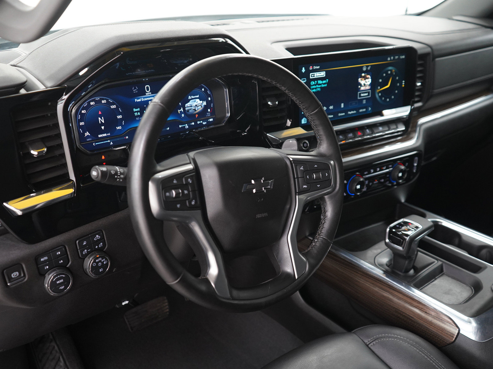 Used 2024 Chevrolet Silverado 1500 RST w/ True North Edition Plus AWD/4WD image 20