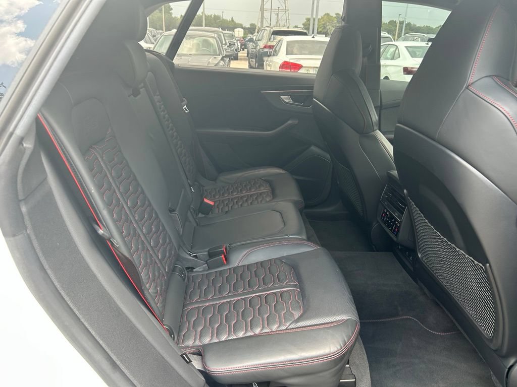Used 2024 Audi RS Q8 AWD/4WD image 36