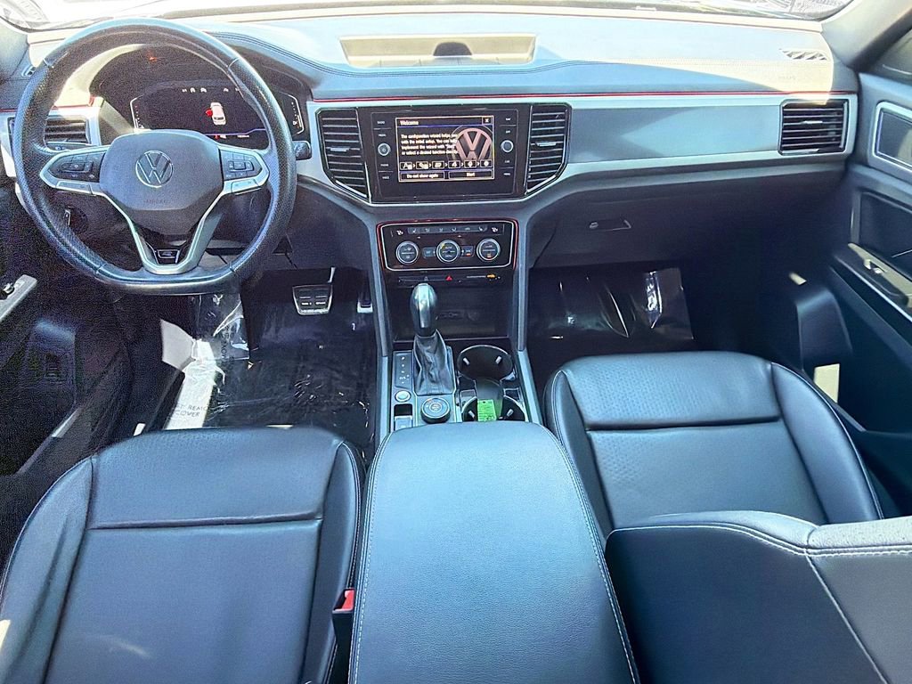 Used 2020 Volkswagen Atlas Cross Sport SEL R-Line AWD/4WD image 15