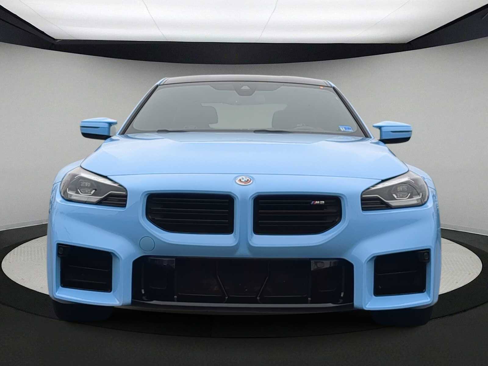 Used 2023 BMW M2 image 3