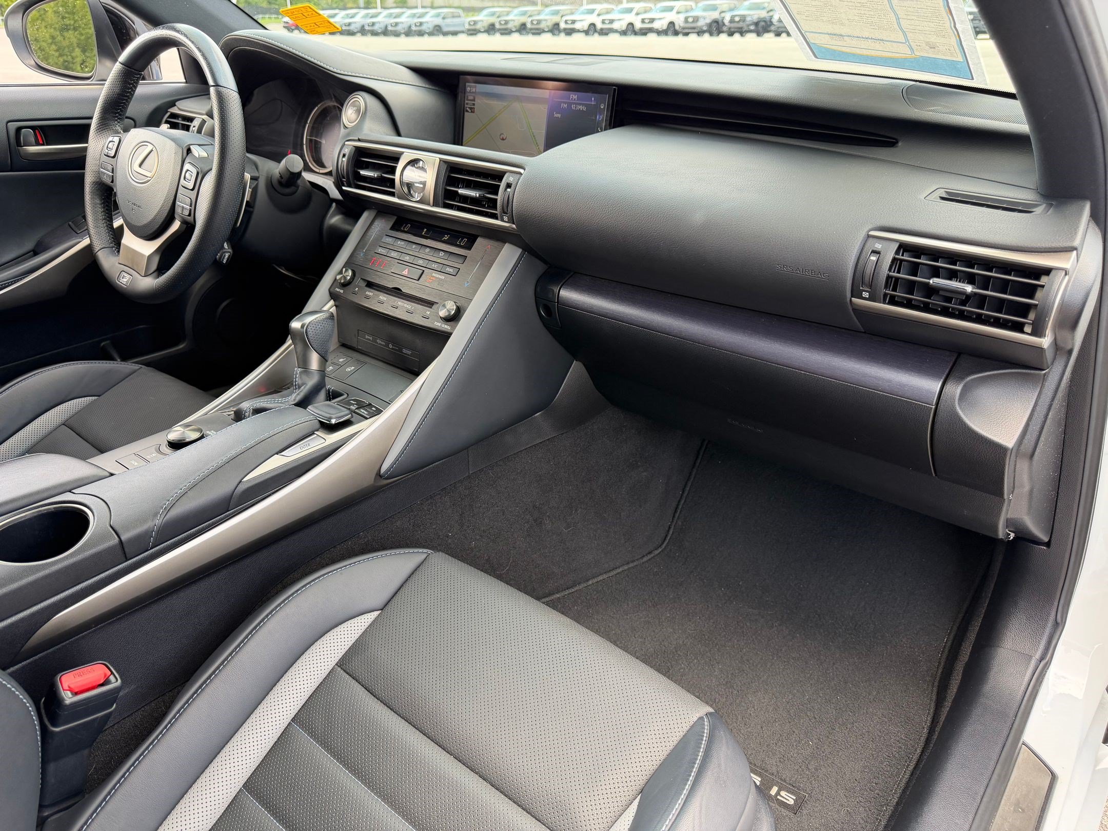 Used 2020 Lexus IS 300 F Sport w/ Blackline Edition RWD image 27