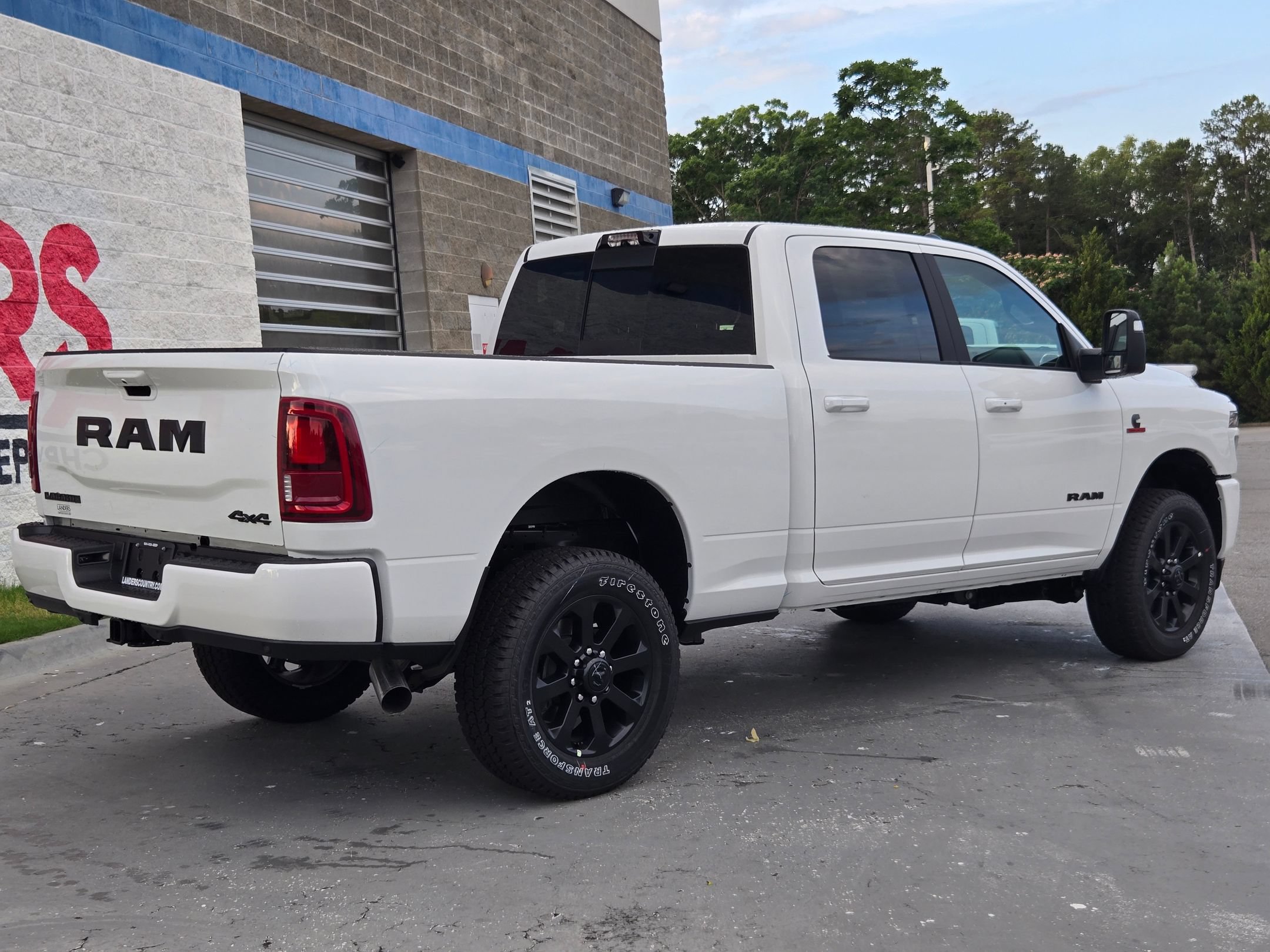 New 2026 RAM 2500 Laramie w/ Night Edition AWD/4WD image 7
