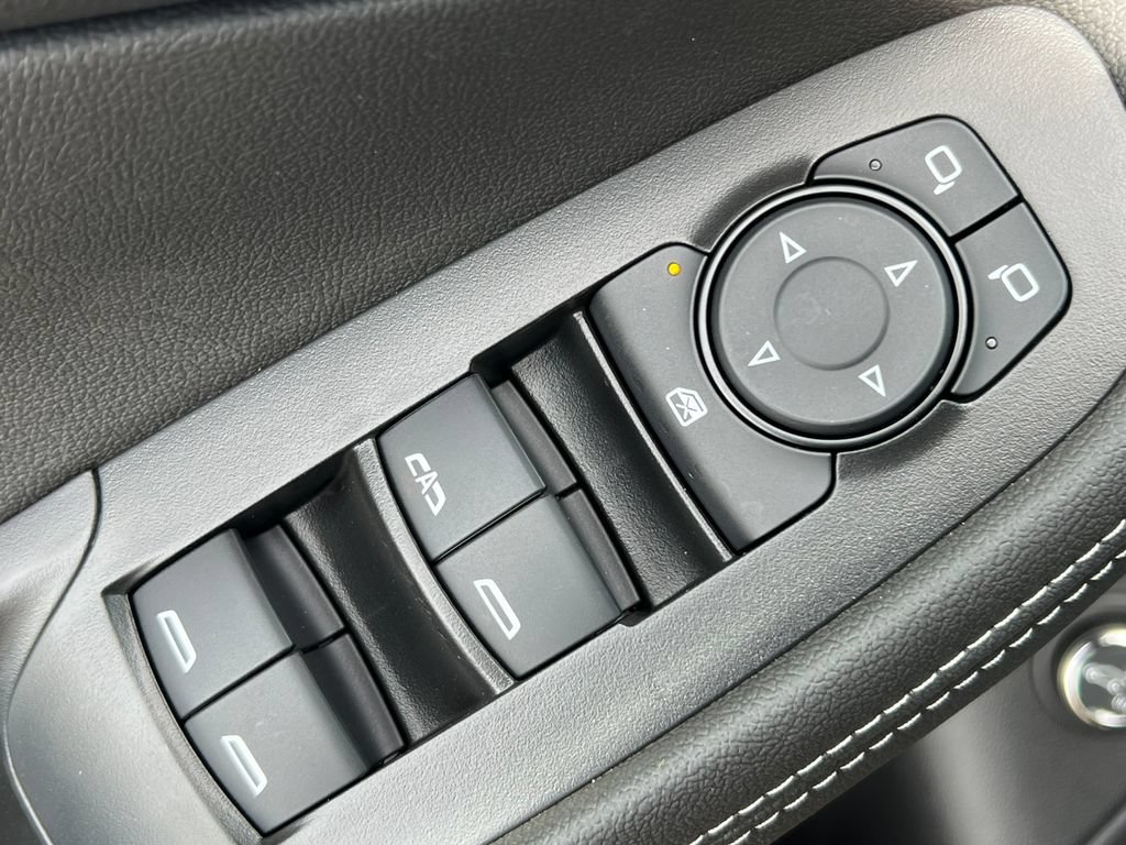New 2026 Buick Encore GX Preferred w/ Comfort Package AWD/4WD image 14