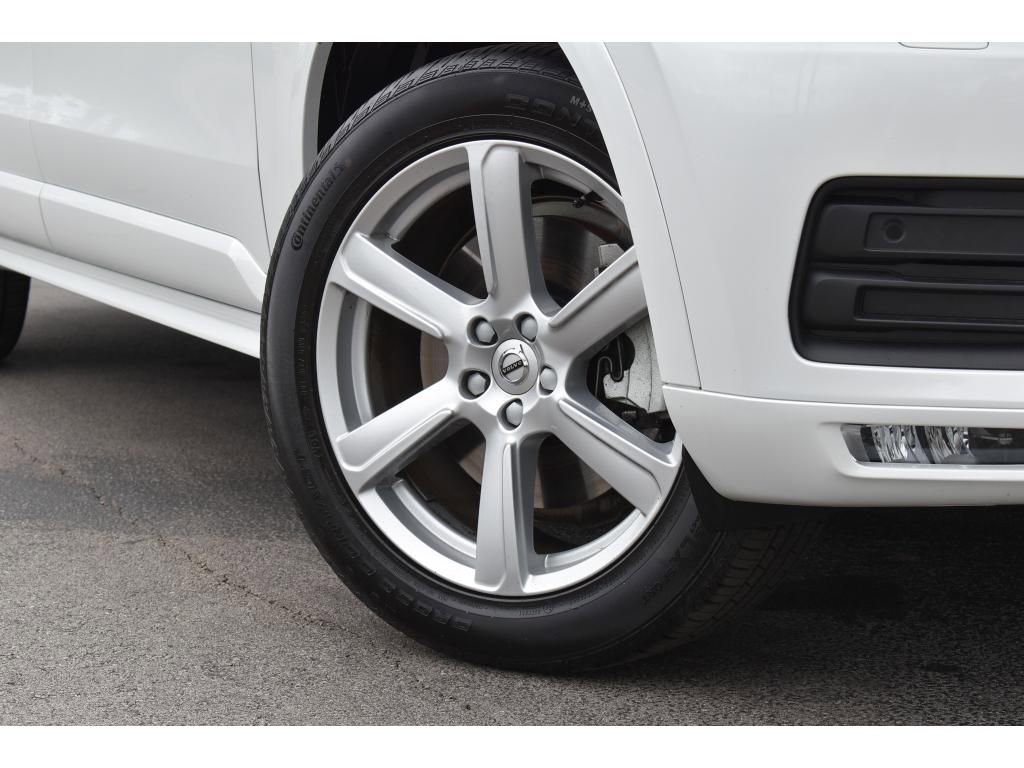 Used 2023 Volvo XC90 B5 Core w/ Protection Package Premier image 7