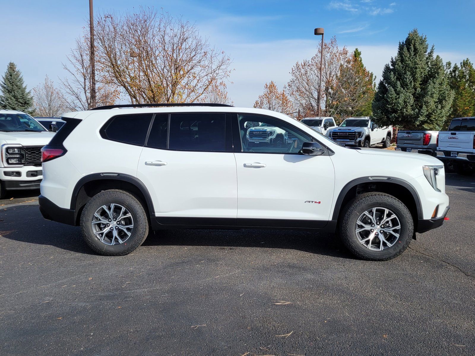 New 2026 GMC Acadia AT4 w/ Luxury Package image 2
