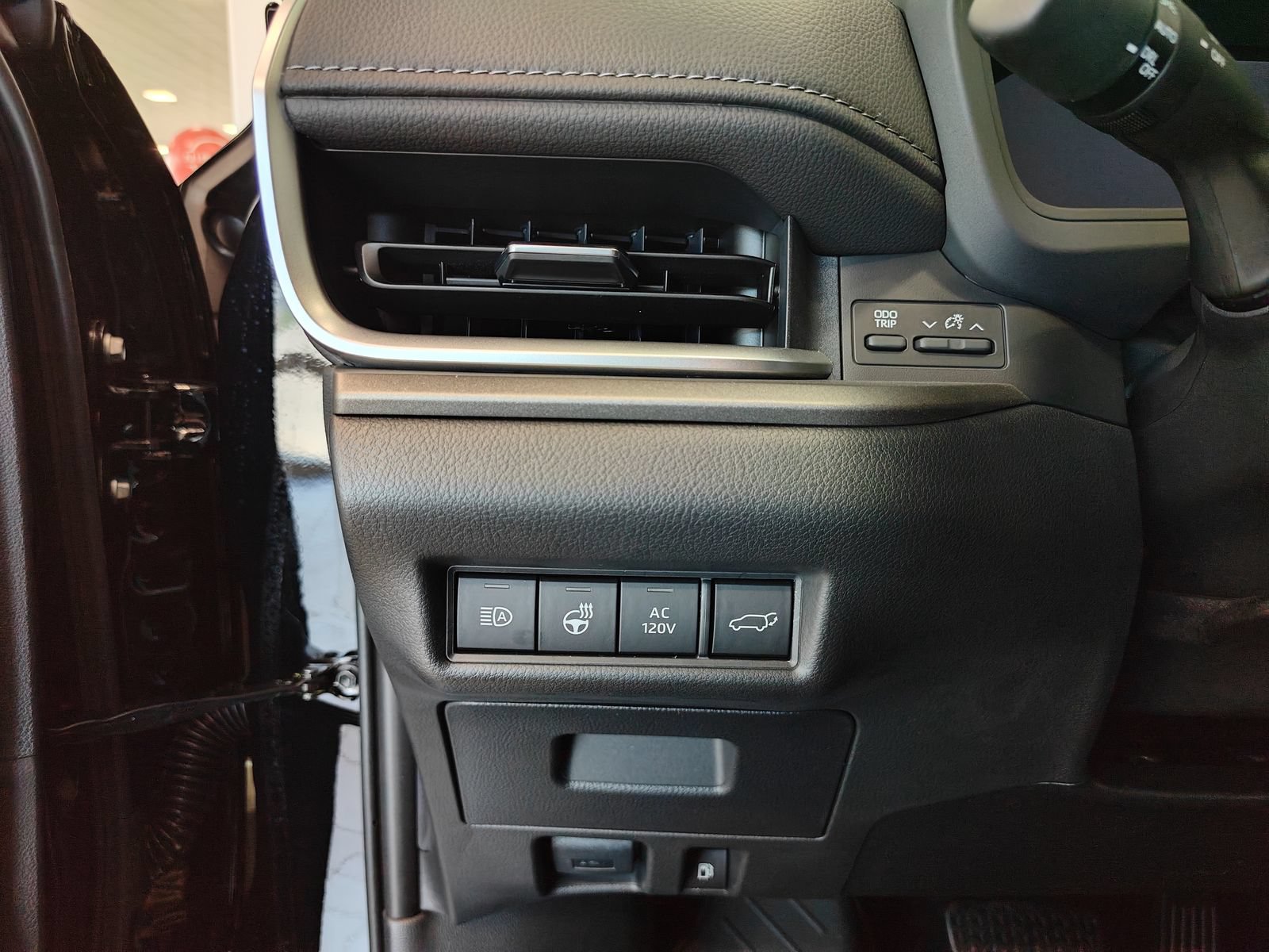 New 2026 Toyota Grand Highlander AWD Hybrid image 23