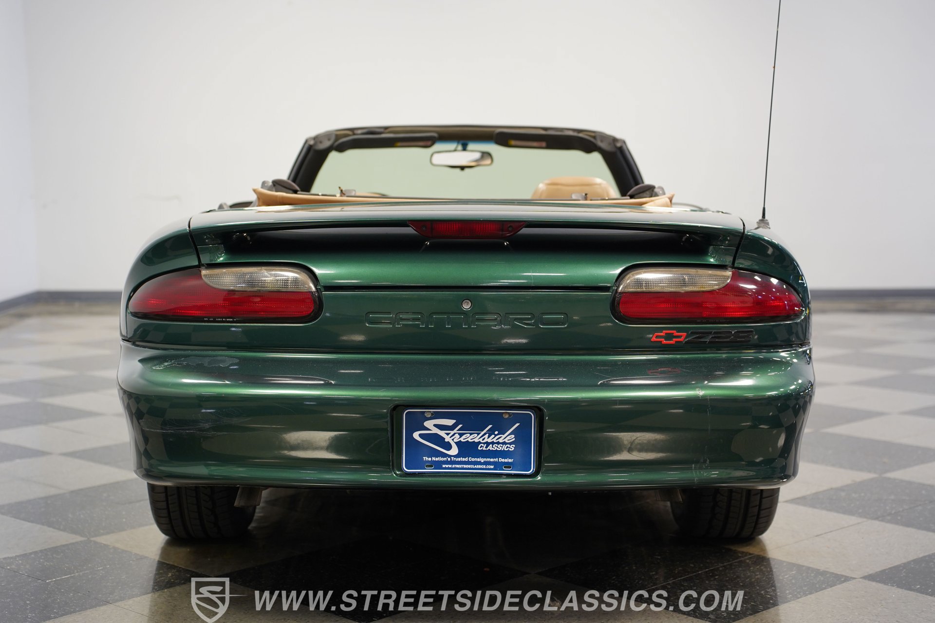 Used 1995 Chevrolet Camaro Z28 RWD image 26