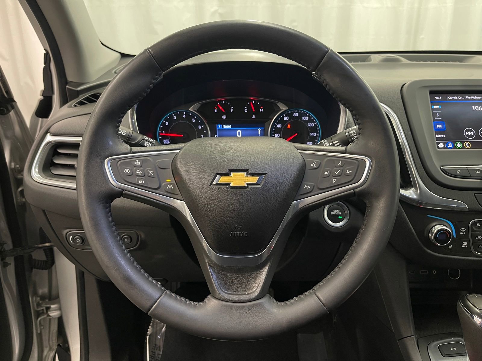 Used 2020 Chevrolet Equinox LT image 12