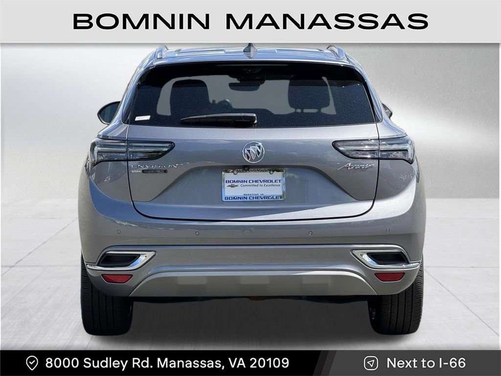 Used 2022 Buick Envision Avenir w/ Technology Package II AWD/4WD image 5