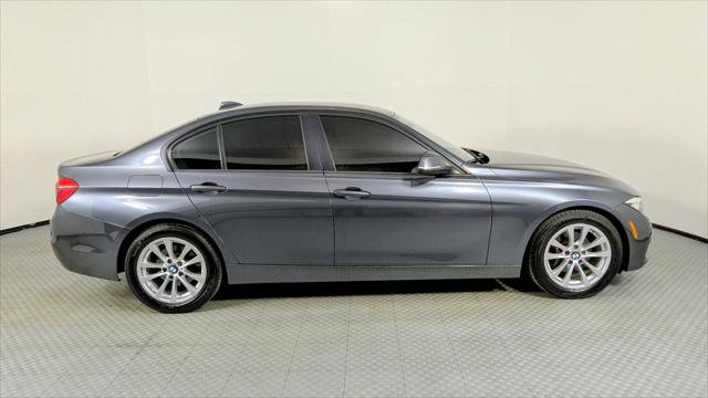 Used 2016 BMW 320i xDrive Sedan AWD/4WD image 8