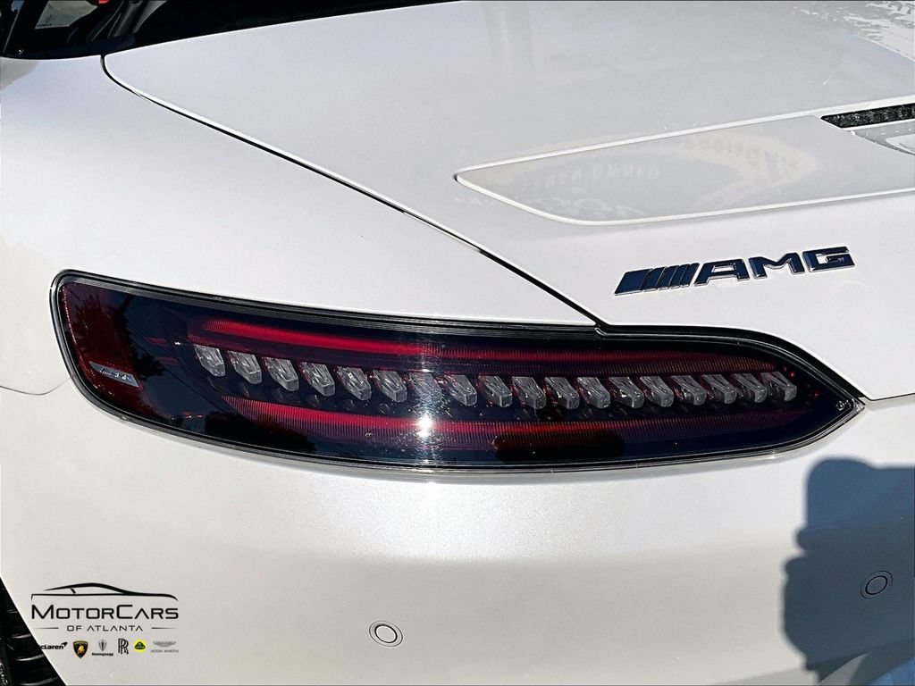 Used 2020 Mercedes-Benz AMG GT Roadster image 24