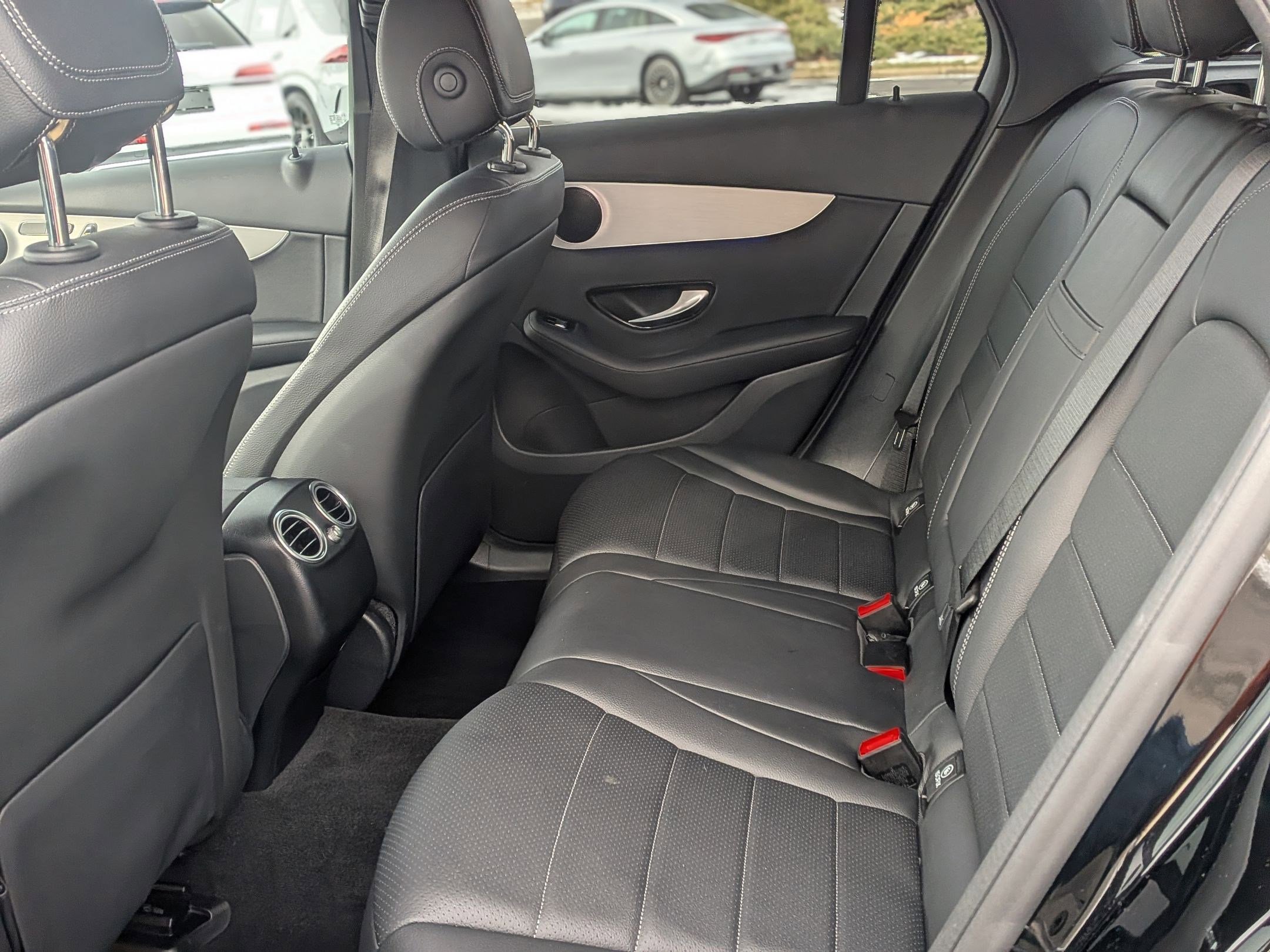 Certified 2022 Mercedes-Benz GLC 300 4MATIC image 26