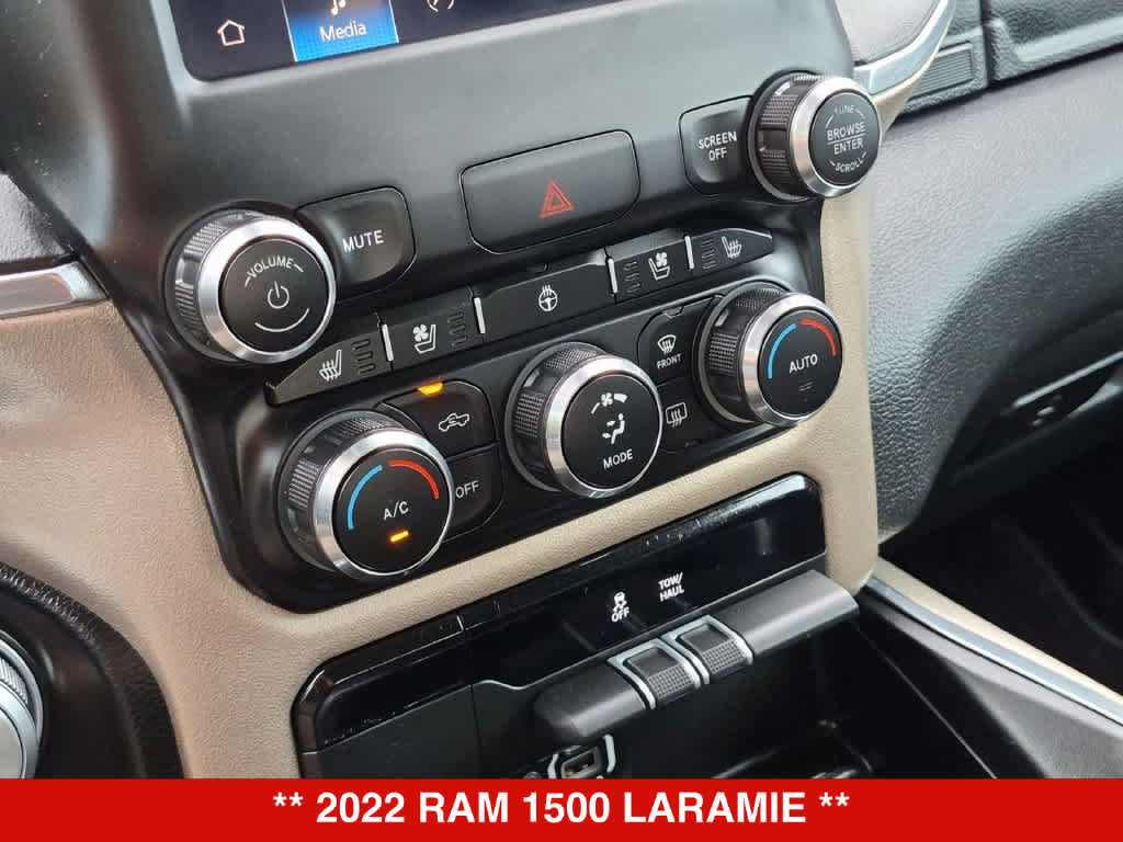 Used 2022 RAM 1500 Laramie AWD/4WD image 30