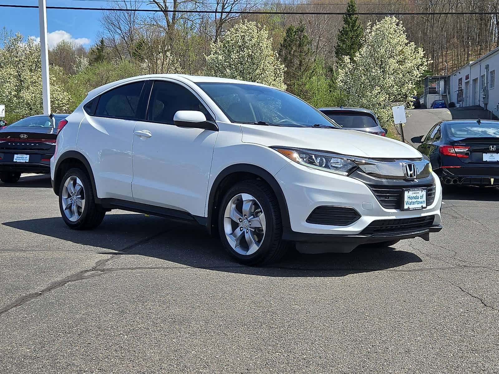 Certified 2022 Honda HR-V LX image 4
