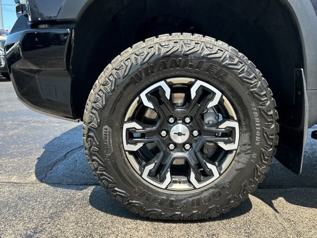 Used 2022 Chevrolet Silverado 1500 ZR2 AWD/4WD image 11