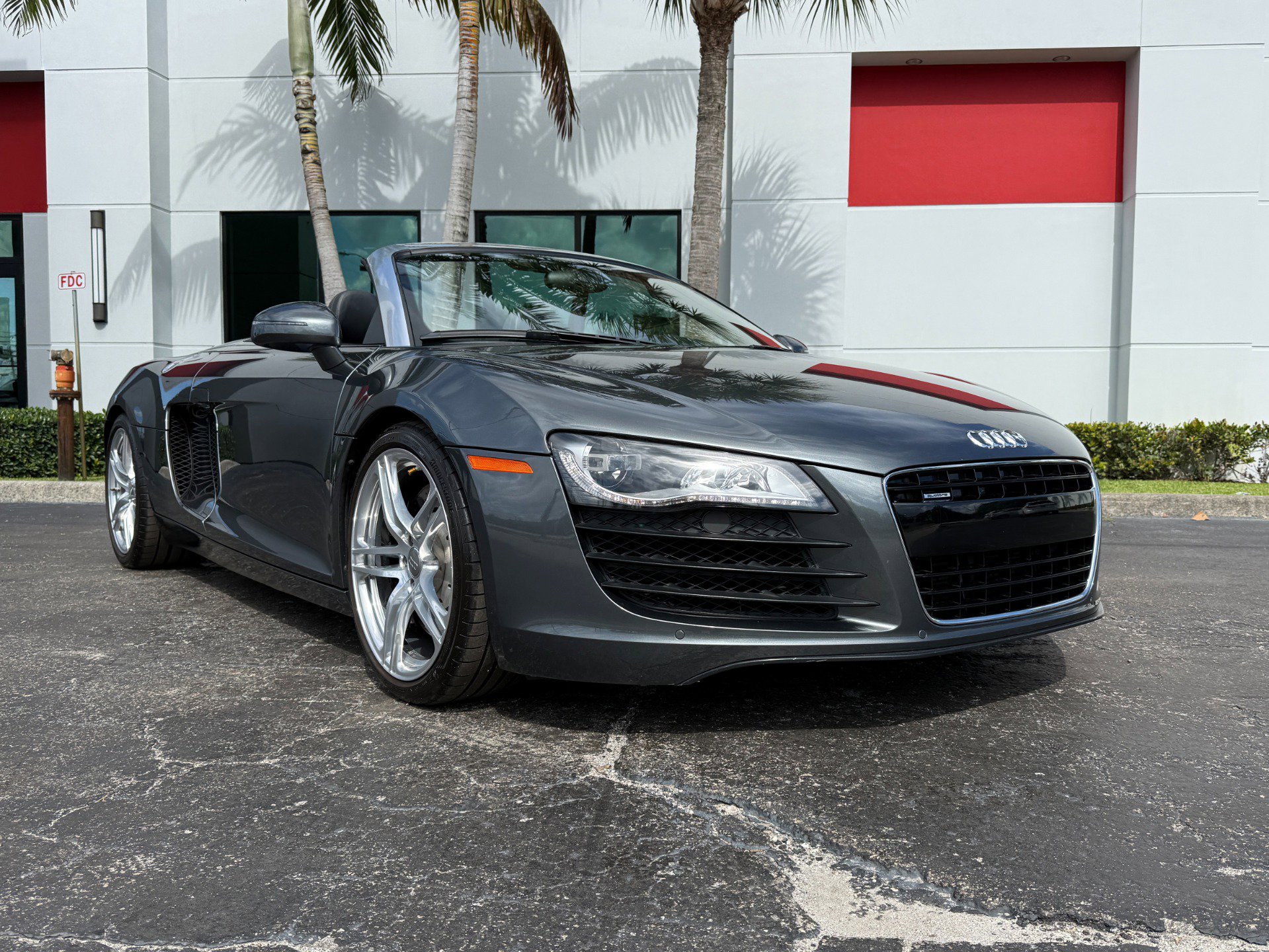 Used 2012 Audi R8 V8 AWD/4WD image 3