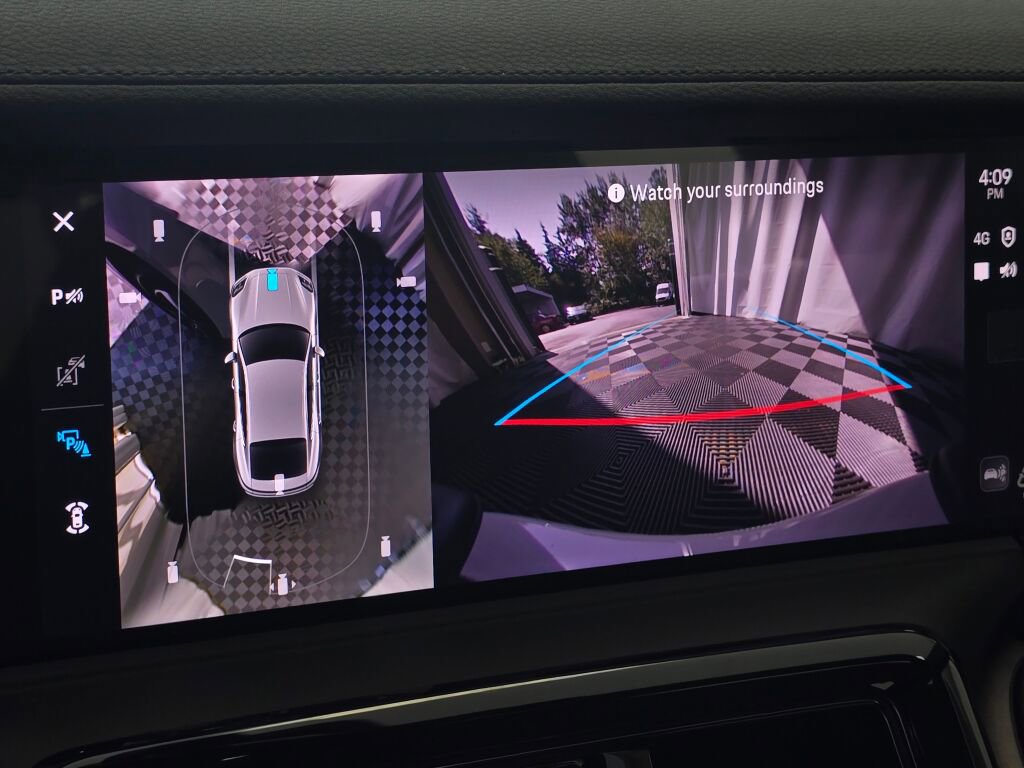 New 2025 Porsche Panamera 4 image 29