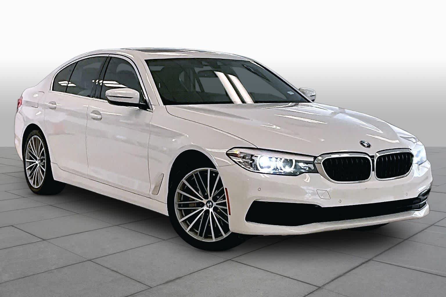 Used 2019 BMW 540i w/ Convenience Package RWD image 2