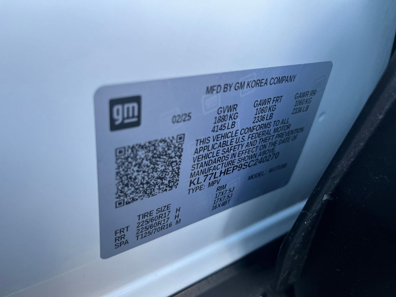 Used 2025 Chevrolet Trax LT w/ LT Convenience Package image 27