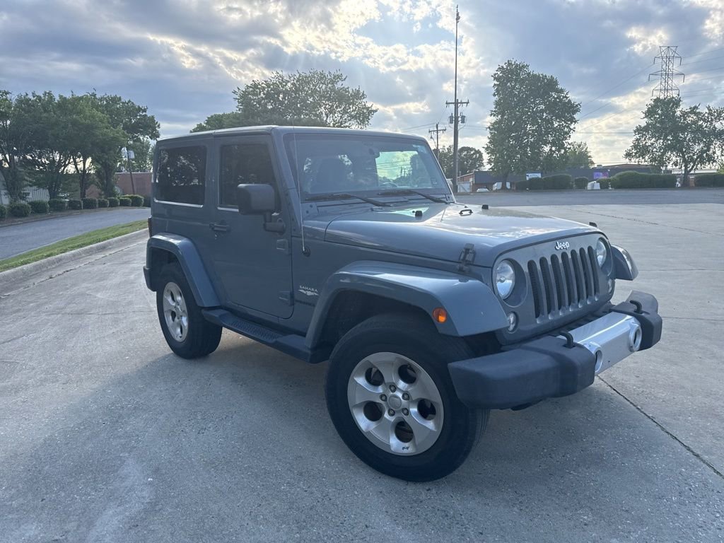Used 2014 Jeep Wrangler Sahara w/ Connectivity Group AWD/4WD image 4
