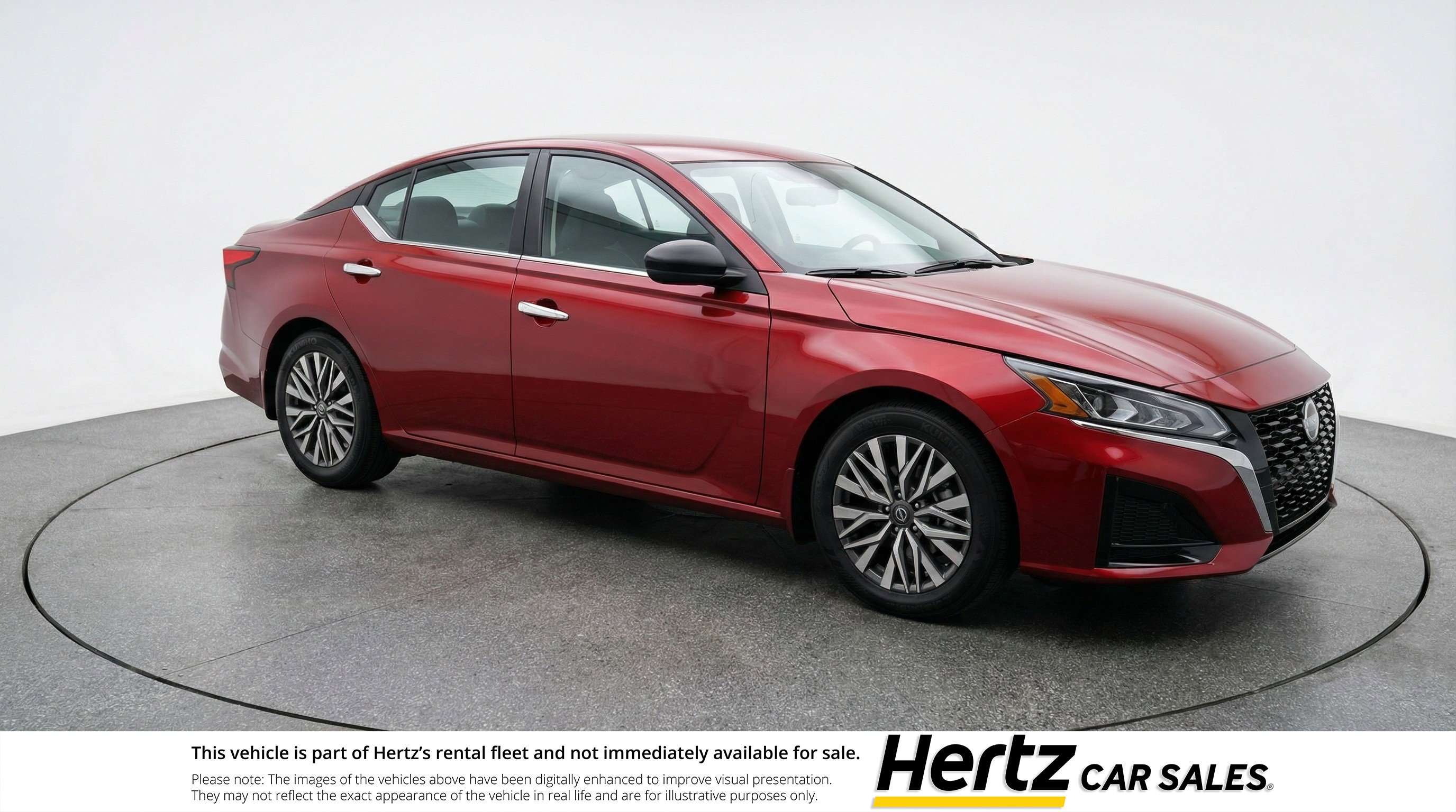 Used 2025 Nissan Altima 2.5 SV FWD image 1