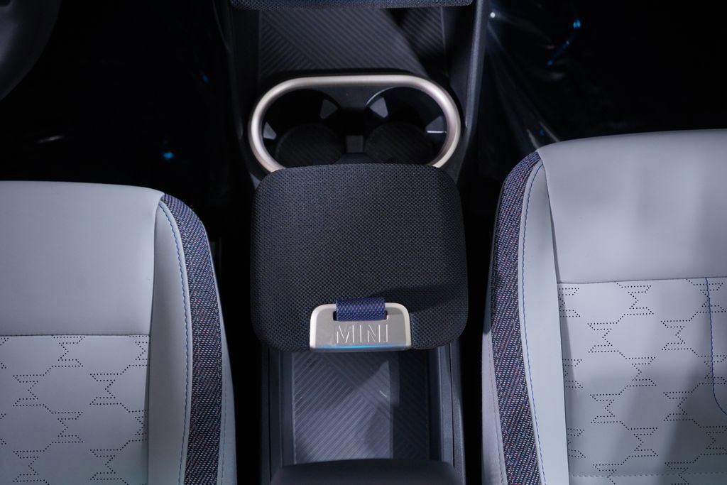 Used 2025 MINI Cooper Countryman S image 14