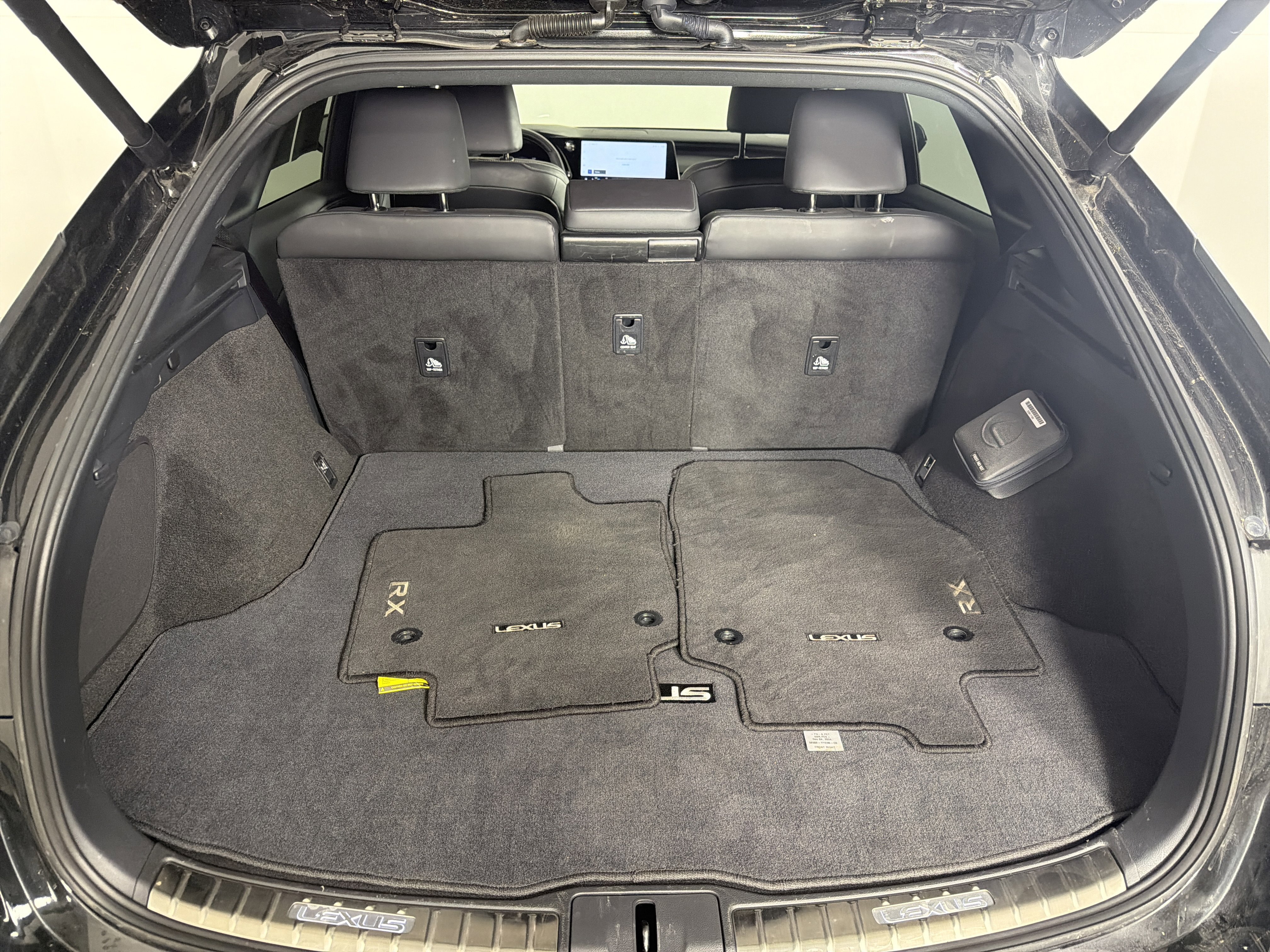 Used 2025 Lexus RX 350 w/ Convenience Package AWD/4WD image 29