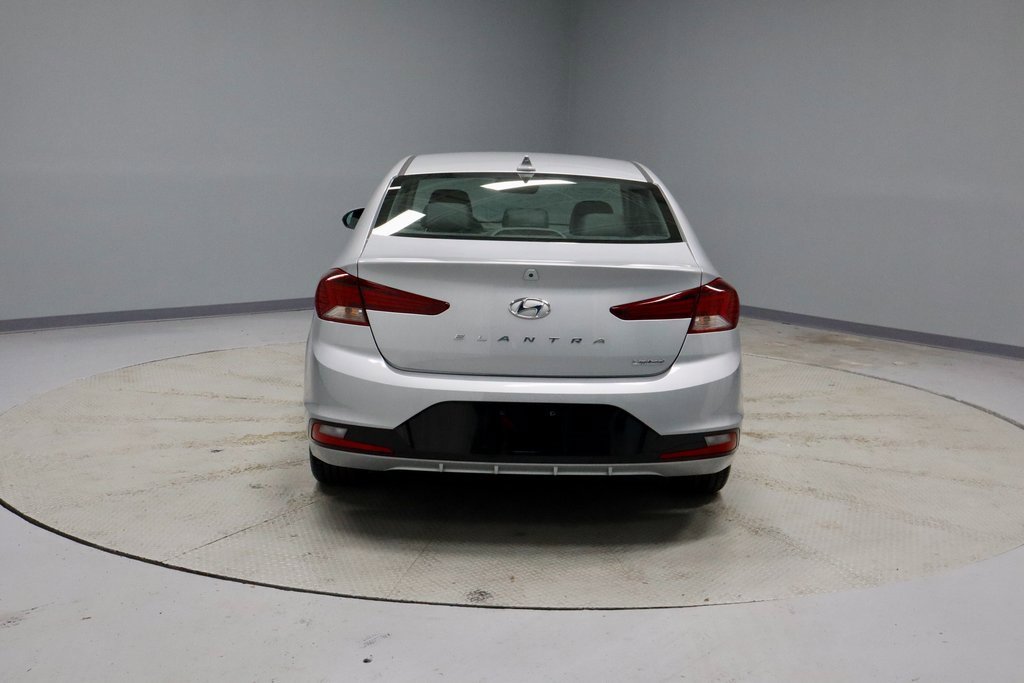 Used 2020 Hyundai Elantra Limited w/ Cargo Package (C1) image 9