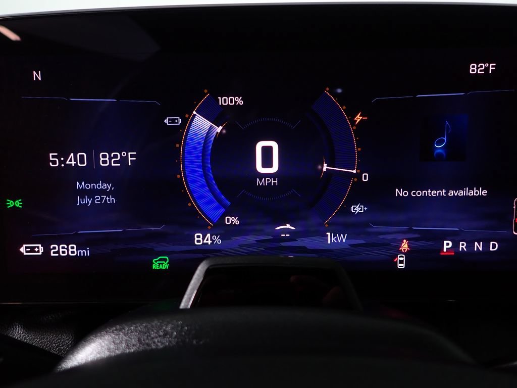Used 2024 Chevrolet Equinox EV RS FWD image 26