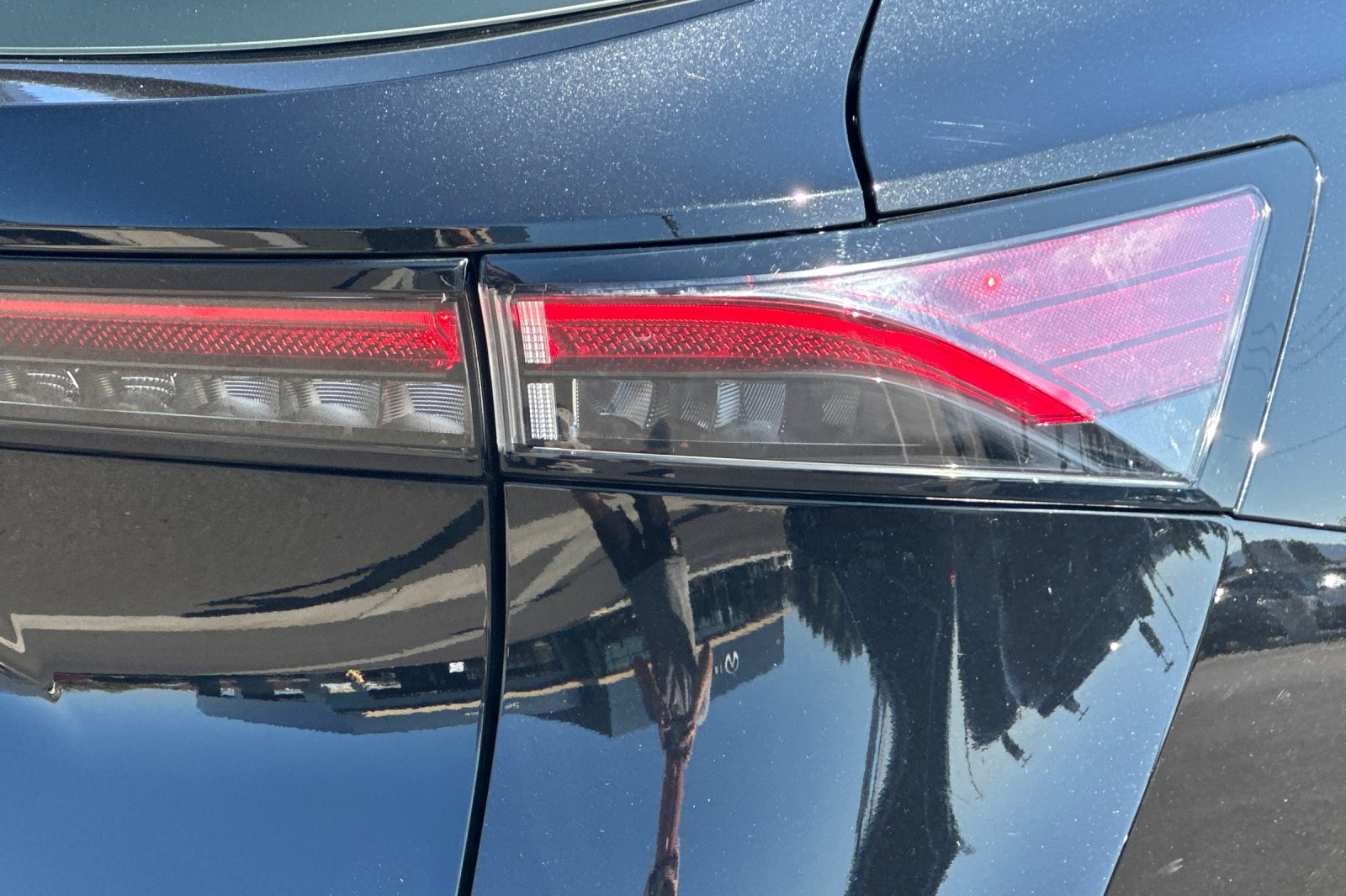 Certified 2023 Nissan Ariya FWD image 50