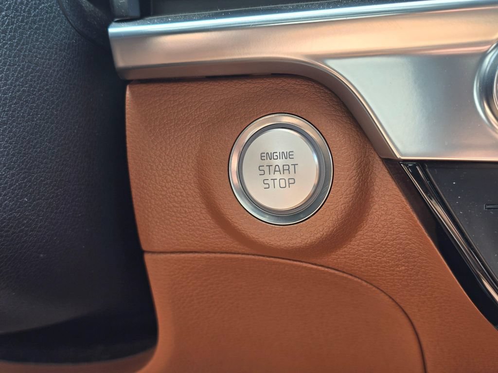 Certified 2025 Kia Telluride SX Prestige X-Line AWD/4WD image 23