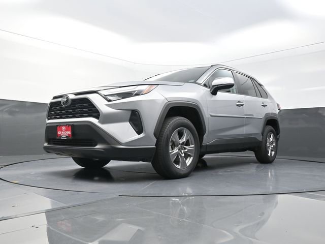 Used 2024 Toyota RAV4 XLE w/ Weather Package image 41