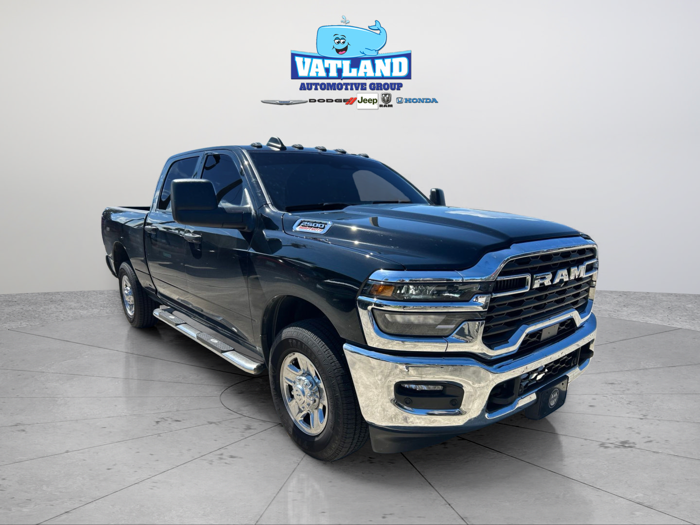 Certified 2025 RAM 2500 Tradesman w/ Chrome Appearance Group RWD image 7